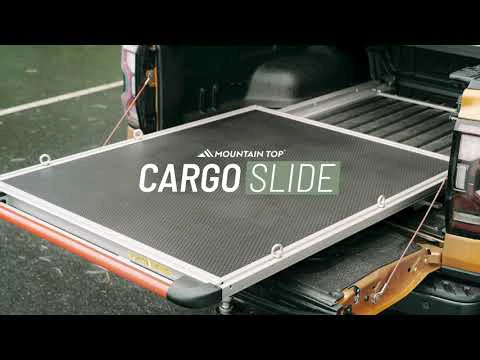 Ausziehbare Laderaumschublade (24)